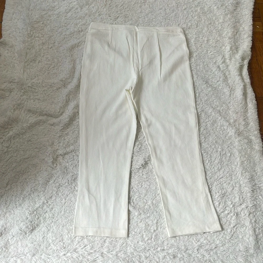 Maison d’Amelie White Ribbed Pants